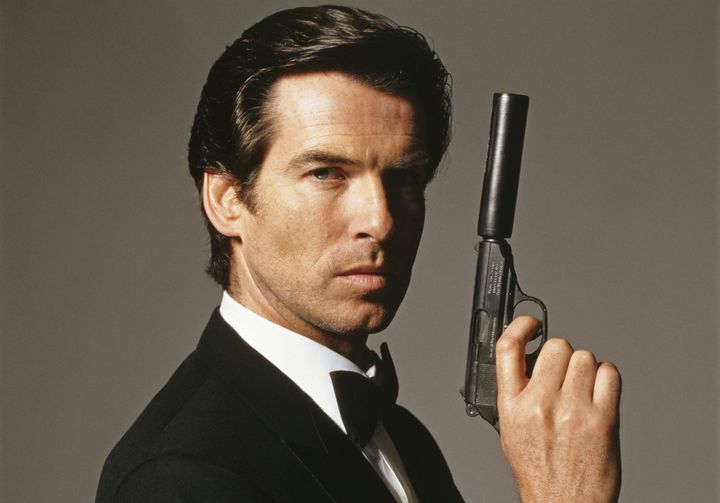 Ex James Bond, Pierce Brosnan, cree que es hora de que una mujer sea
